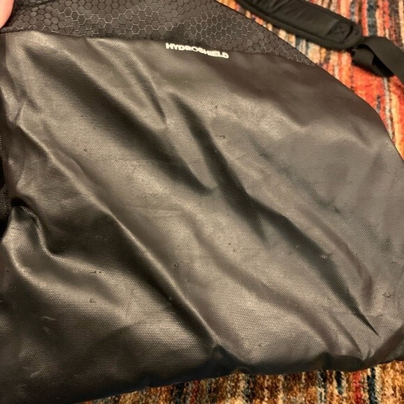 Large Adidas black backpack. Has two outside water bottle pockets. 3 big pockets - Picture 9 of 10